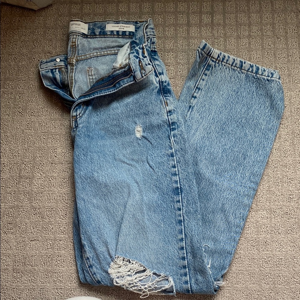 Cotton On Women’s Loose Straight Distressed Blue Jeans Size 2